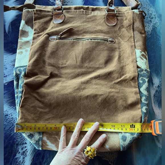 BUY or BUNDLE NEW! Patchwork Western, leather, suede, canvas,removable strapTOTE - Picture 5 of 16